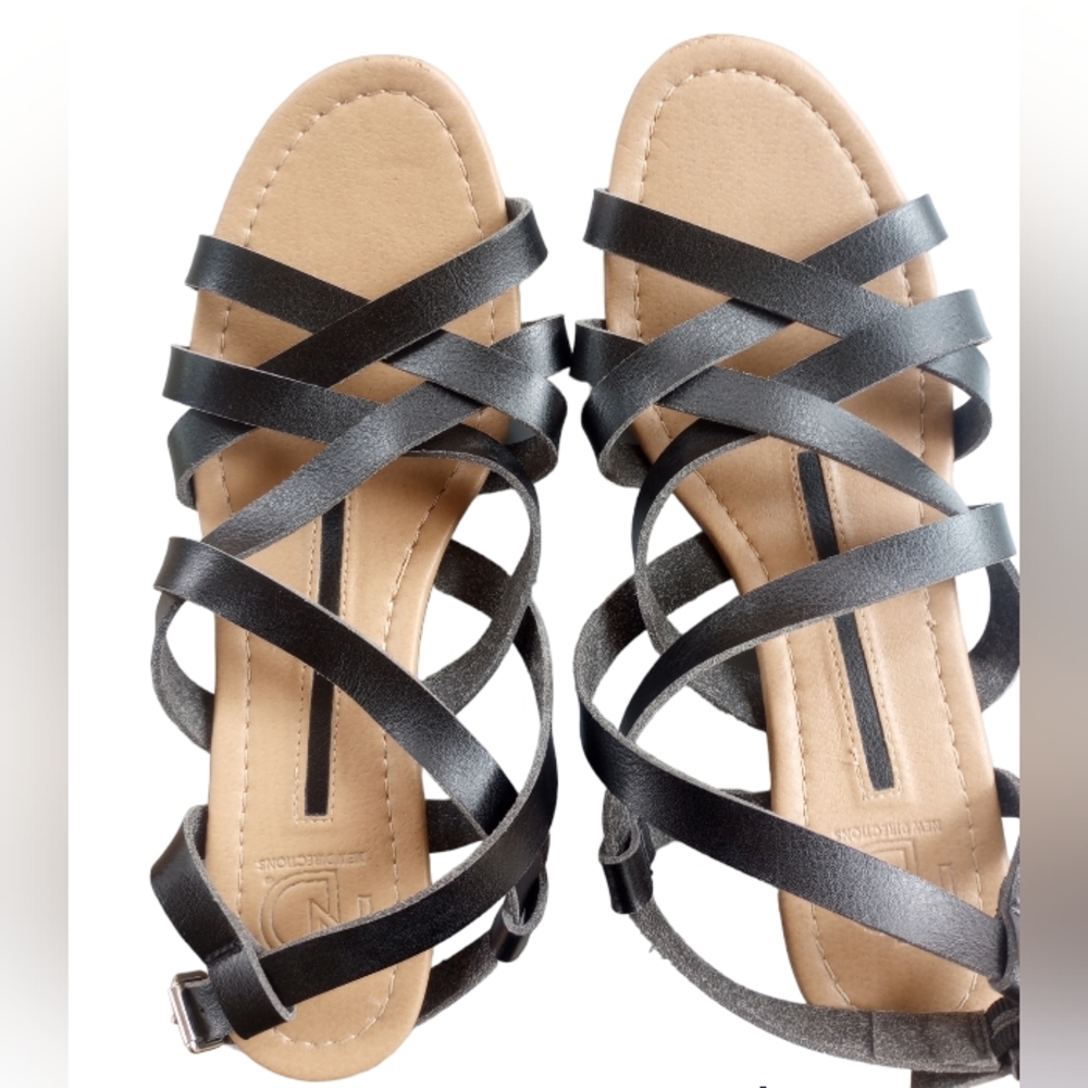 New Directions Black Crisscross Sandal Wedge Shoe